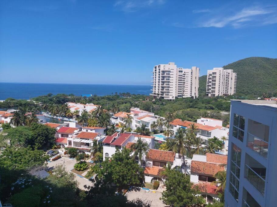 Con Vista Al Mar En Santa Marta Apartamento